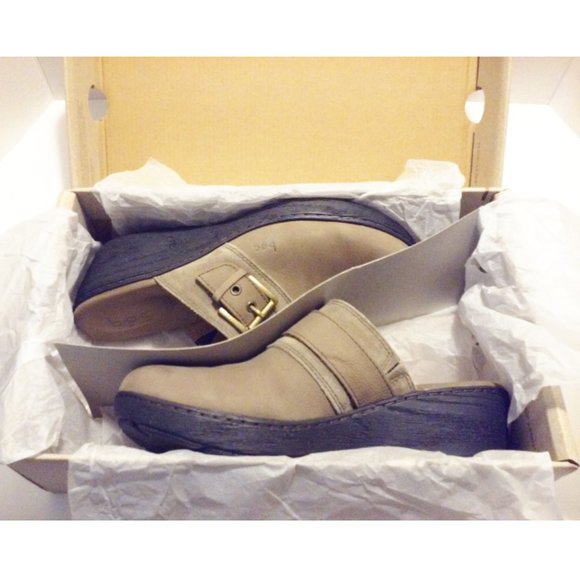 b.o.c. Born Concepts Mallis Taupe Mules Clogs Sz 9 - Picture 9 of 10